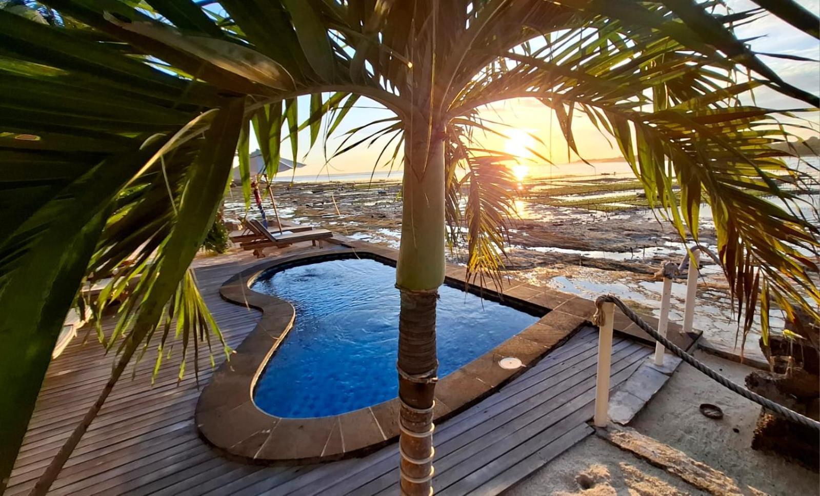 Double'A Beach House Нуса-Лембонган Екстер'єр фото
