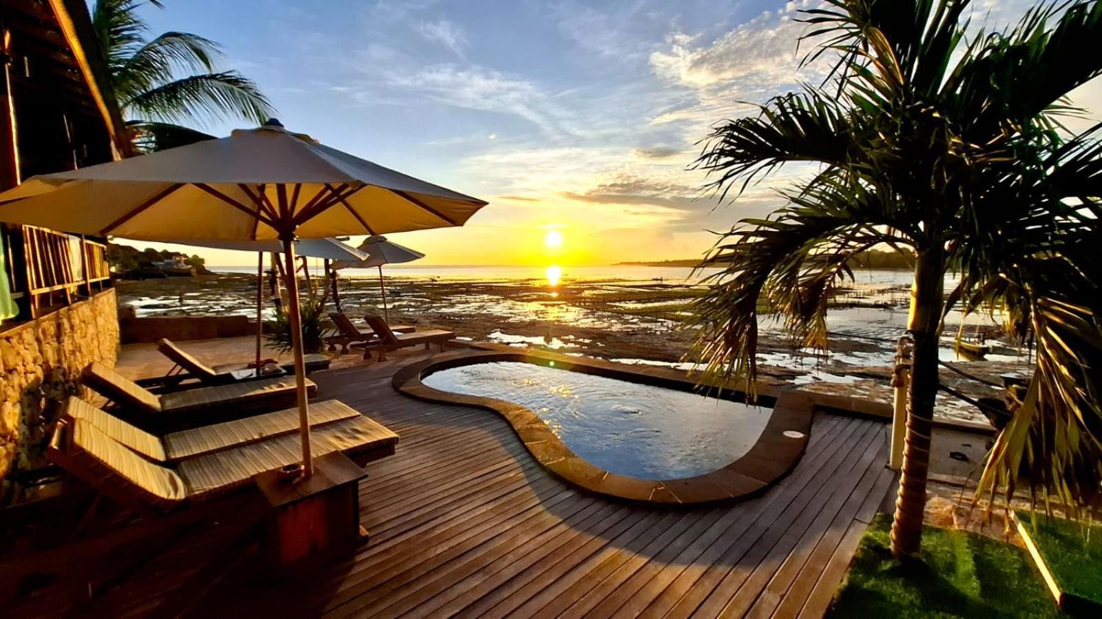 Double'A Beach House Нуса-Лембонган Екстер'єр фото