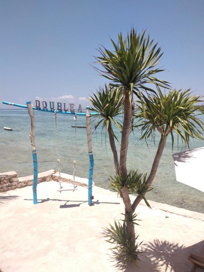 Double'A Beach House Нуса-Лембонган Екстер'єр фото